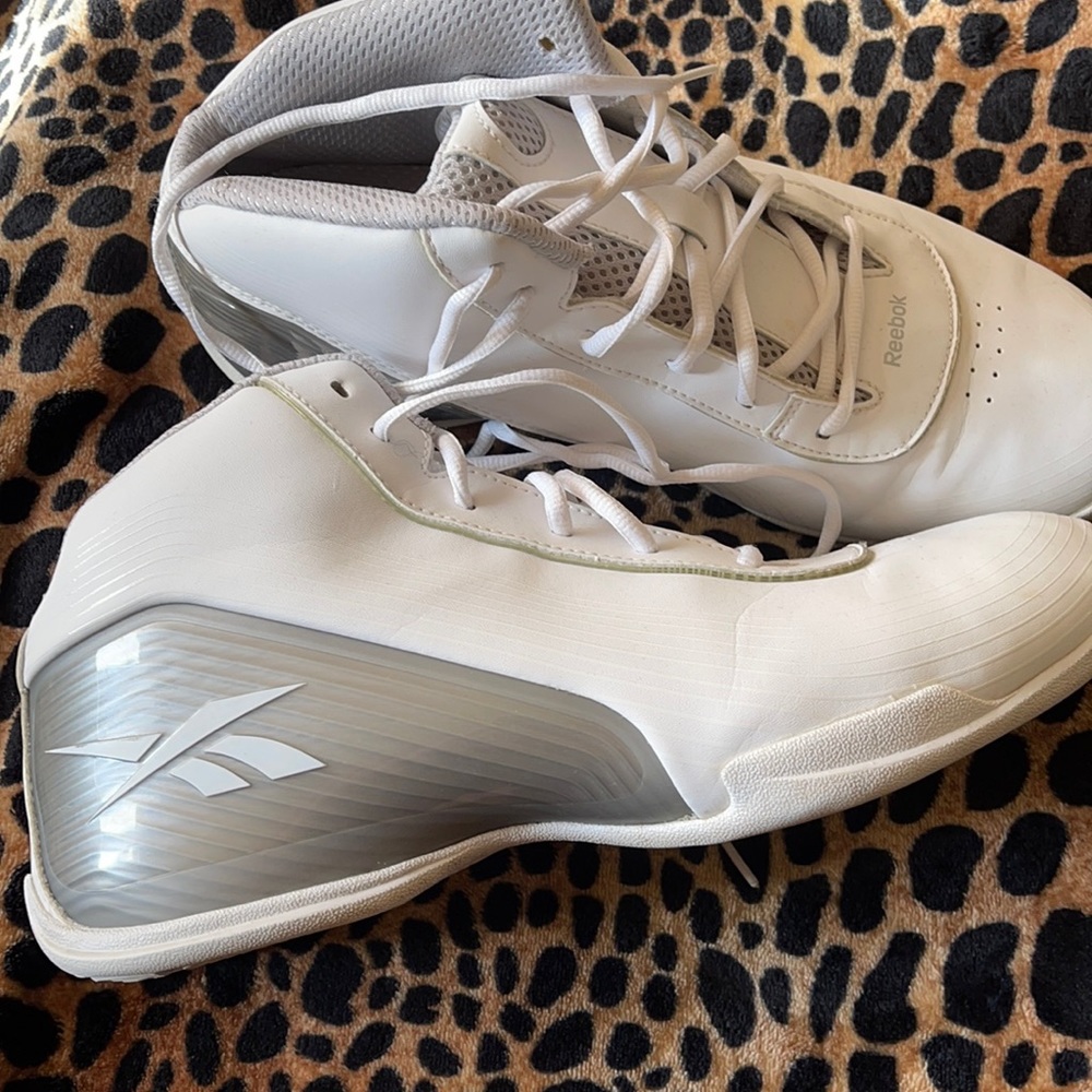 White men's leather sneakers Reebok